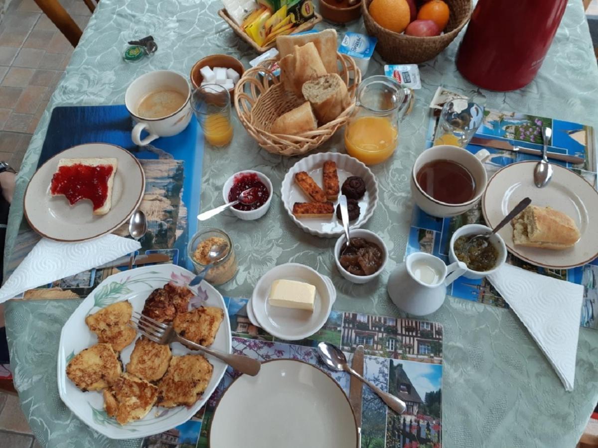 Gite Le Moulin Des 4 Vaux Saint-Étienne-la-Thillaye 外观 照片